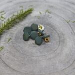 Cedar Quartz Button