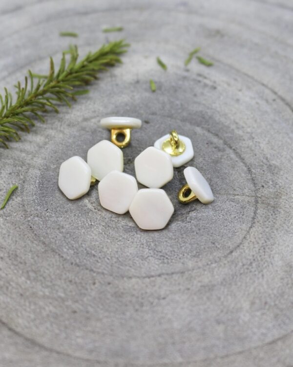 Off-White Quartz Button