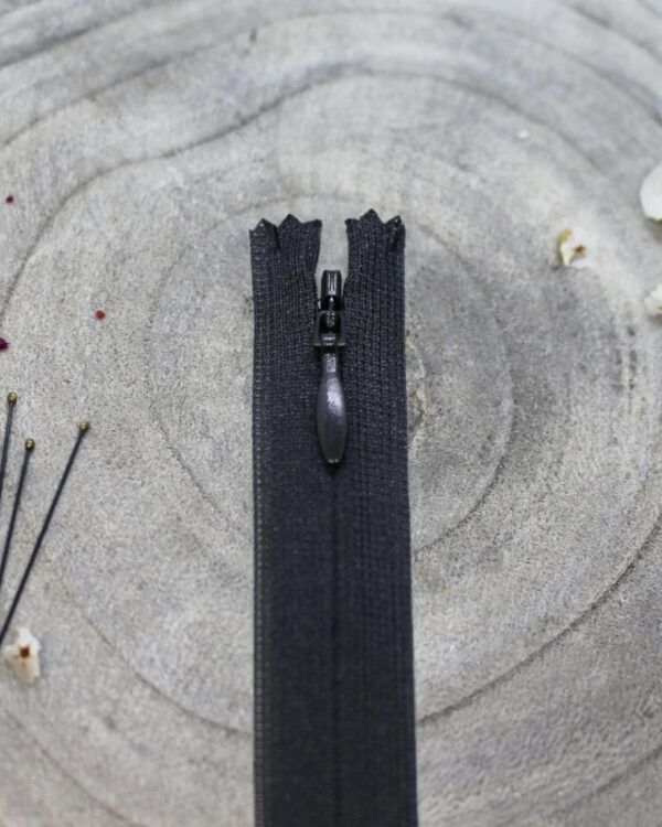 Atelier Brunette Night Zipper