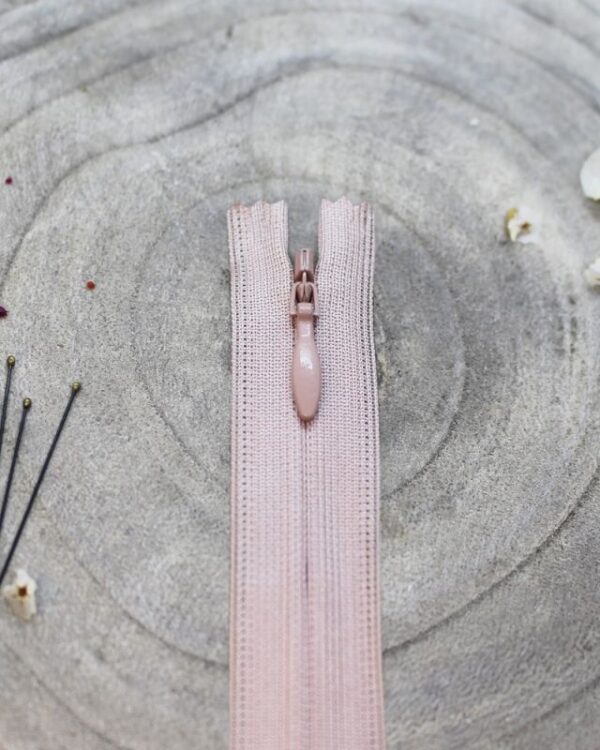 Atelier Brunette Pink Zipper