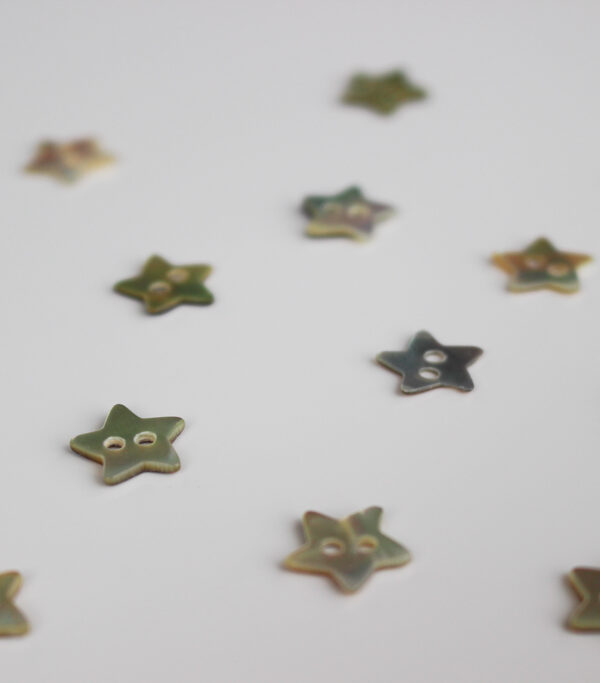 Shell Star Button 11 mm